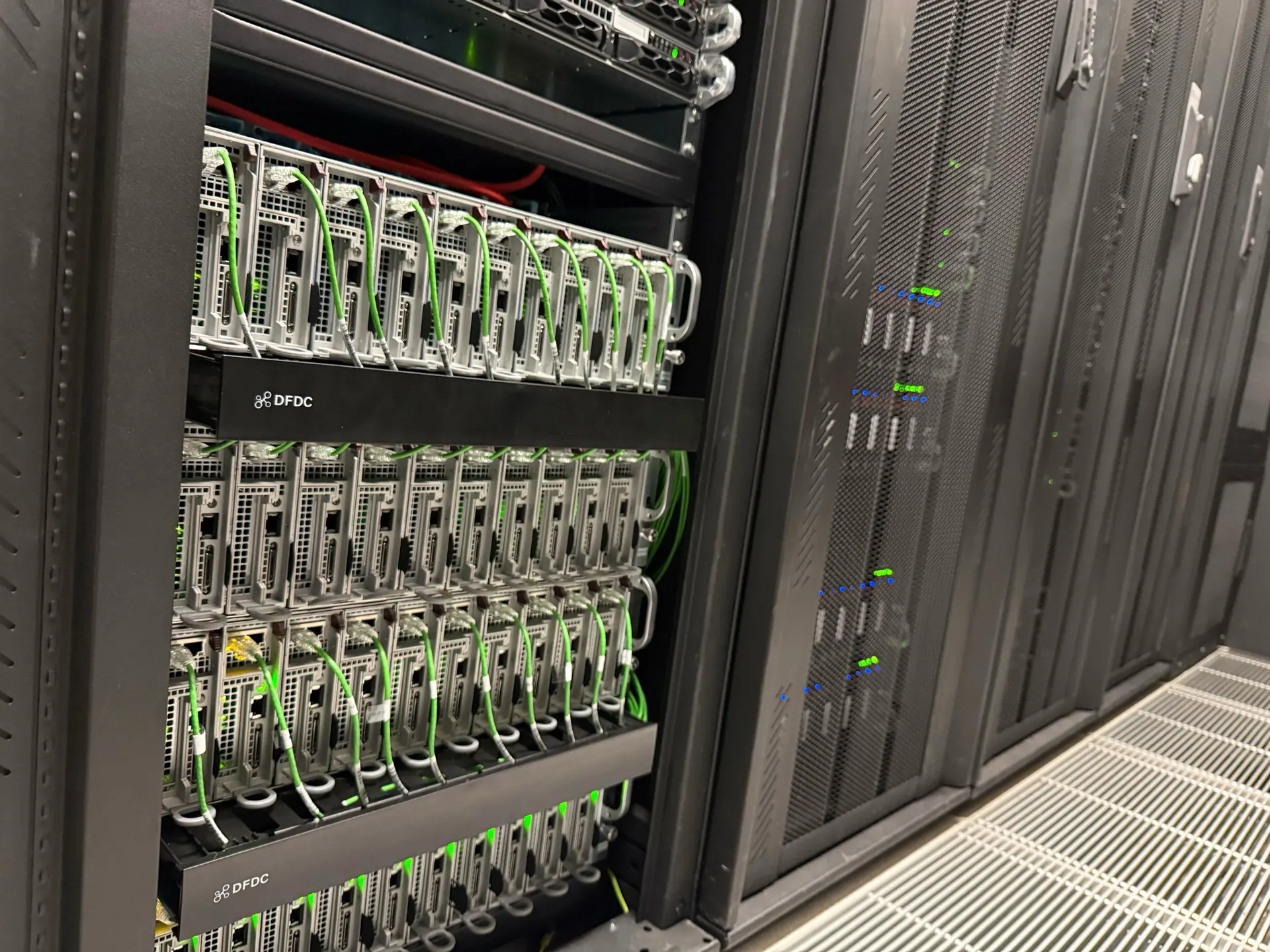 High-density CDN cabinets at THG1